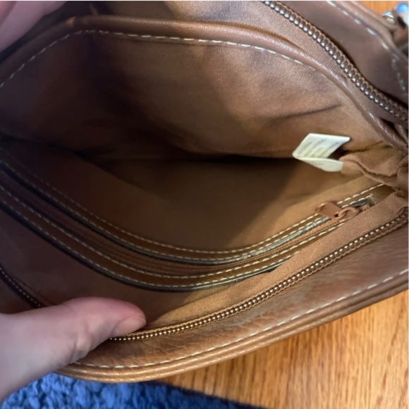 Apt. 9 Crossbody Purse - Picture 4 of 4